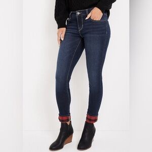 m Jeans by Maurices Mid-rise Super Soft Denim Plaid Jegging Size Medium NWT